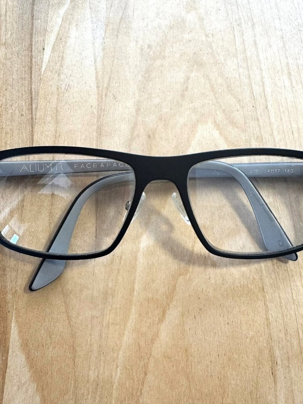 FACE A FACE Eyeglasses Frames ALIUM R 1 915 Black Gray Rectangle 54-17-140